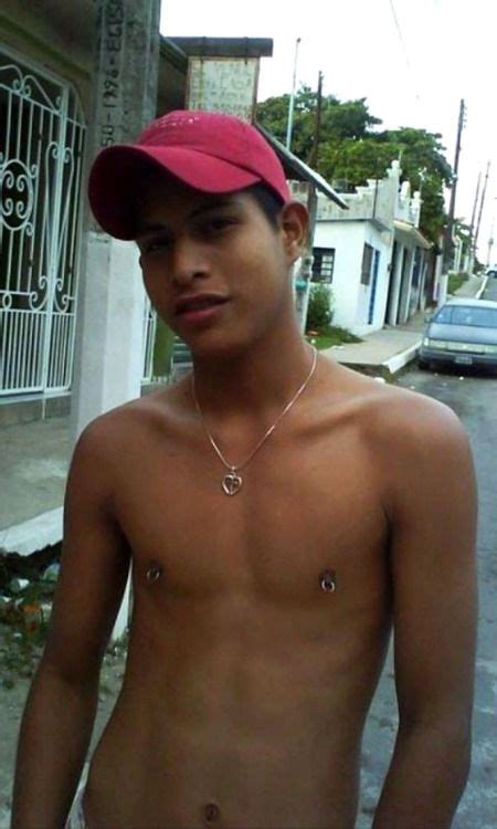 gay latinos jovencitos Search